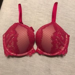 Fuchsia color Victoria’s Secret Bombshell Plunge Bra